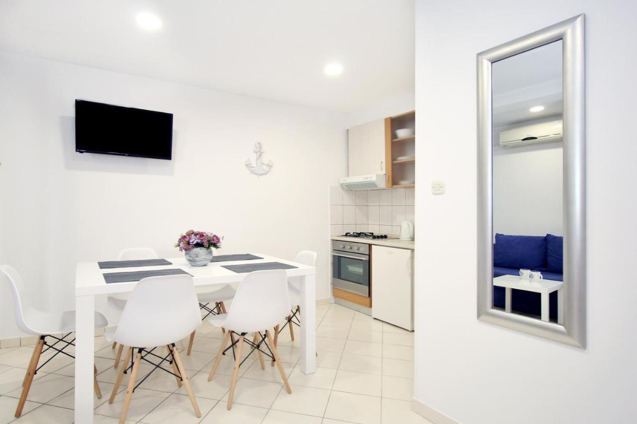 Apartments Miovic Molunat Exterior photo